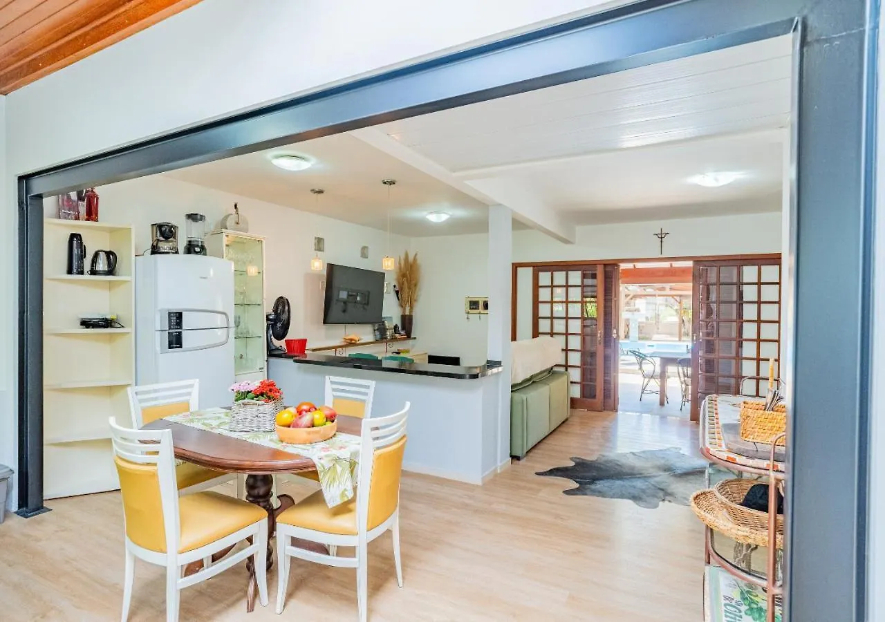 C109 Casa Grande Com Piscina Privada Para Ate 15 Pessoas Florianópolis Brazílie