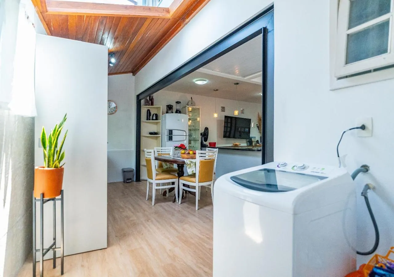 C109 Casa Grande Com Piscina Privada Para Ate 15 Pessoas Florianópolis 0*,  Brazílie