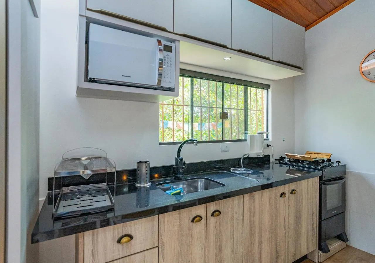 C109 Casa Grande Com Piscina Privada Para Ate 15 Pessoas Florianopolis Brazil
